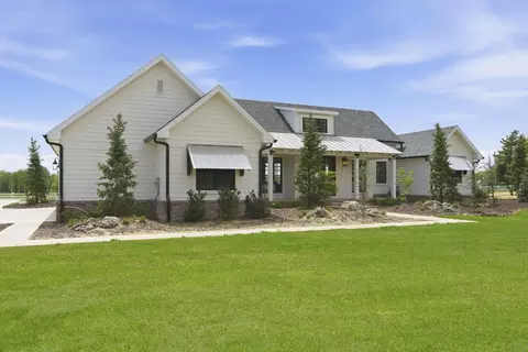 Exterior - 6254 E Farm Rd 132, Springfield, MO 65802 photo 6 of 25