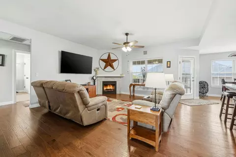Living - 722 E Mining Camp Rd, Nixa, MO 65714 photo 1 of 3