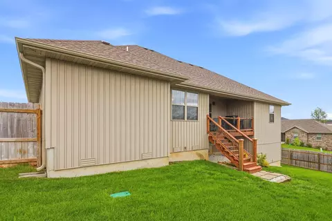 Exterior - 722 E Mining Camp Rd, Nixa, MO 65714 photo 8 of 8