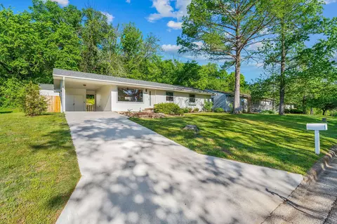 Exterior - 641 Eiserman Ave, Branson, MO 65616 photo 5 of 5