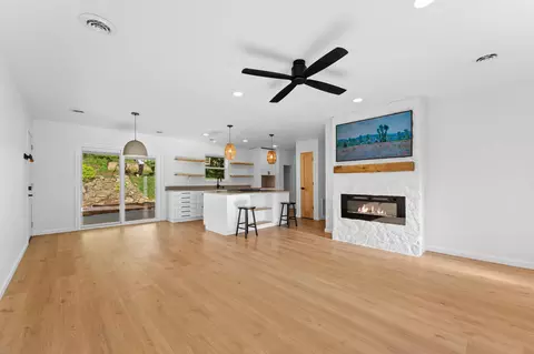 641 Eiserman Ave, Branson, MO 65616