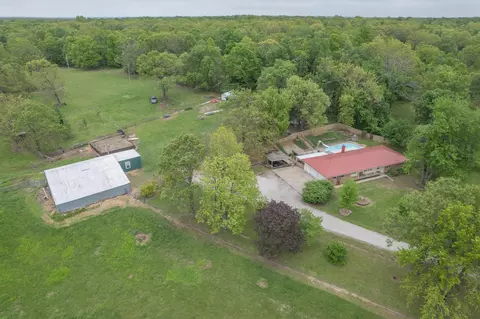 5963 Spurgeon Rd, Joplin, MO 64804