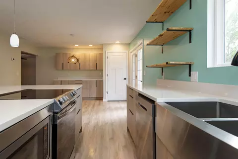 Kitchen - 1570 E Snider St, Springfield, MO 65803 photo 1 of 4