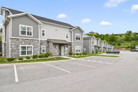 Exterior - 3003 N Vineyards Ter #3, Branson, MO 65616 photo 2 of 5
