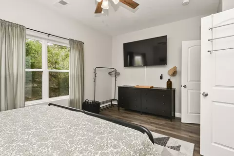 Bedroom - 3003 N Vineyards Ter #3, Branson, MO 65616 photo 2 of 8