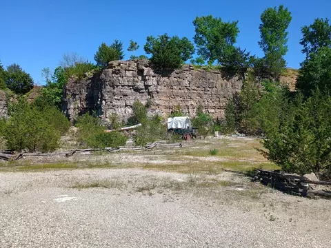 Exterior - 20615 Table Rock Ridge Rd, Shell Knob, MO 65747 photo 9 of 14