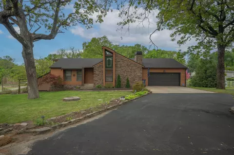 3106 Woodland Dr, Joplin, MO 64804