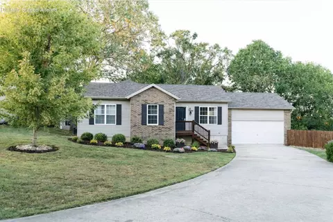 147 Mystic Ave, Hollister, MO 65672