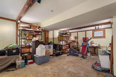 Other - 2925 E Clovis Cir, Springfield, MO 65804 photo 5 of 8