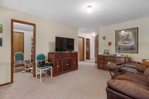 Other - 2925 E Clovis Cir, Springfield, MO 65804 photo 3 of 8