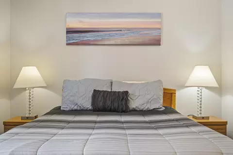 Bedroom - 26 Fall Creek Trl #5, Branson, MO 65616 photo 5 of 5