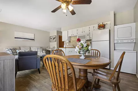 Dining - 26 Fall Creek Trl #5, Branson, MO 65616 photo 4 of 4