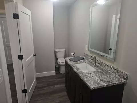 Bath - 313 E Grant St, Clever, MO 65631 photo 1 of 4