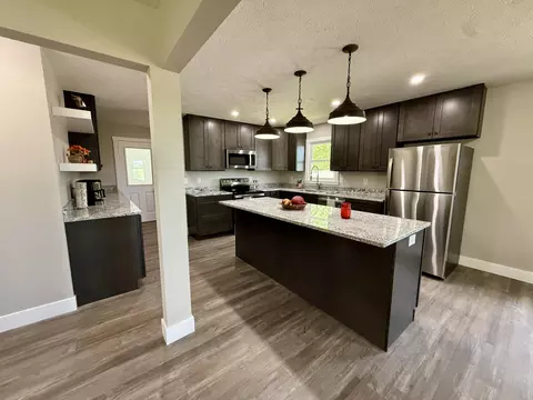 Kitchen - 313 E Grant St, Clever, MO 65631 photo 1 of 5
