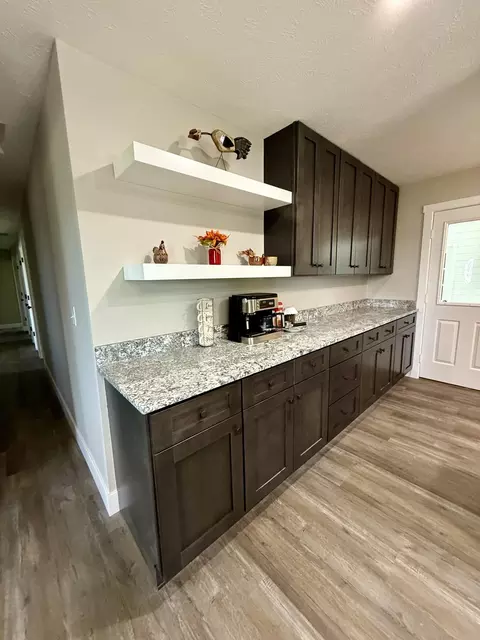 Kitchen - 313 E Grant St, Clever, MO 65631 photo 4 of 5