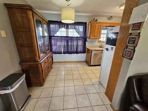 Kitchen - 211 Arrowhead Rd, Willard, MO 65781 photo 6 of 6
