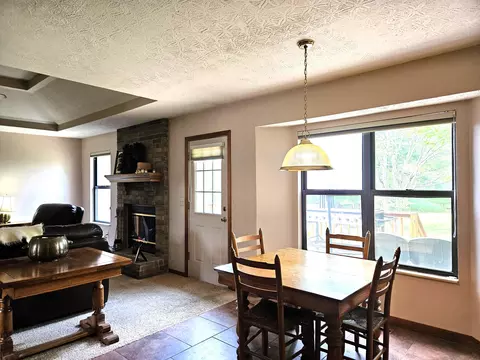 Dining - 2921 E Lark St, Springfield, MO 65804 photo 1 of 3