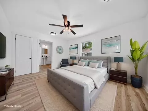 Bedroom - 1056 S Jefferson Ave, Springfield, MO 65807 photo 3 of 4