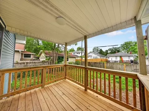 Exterior - 1056 S Jefferson Ave, Springfield, MO 65807 photo 6 of 7