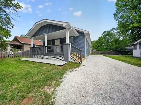 Exterior - 1056 S Jefferson Ave, Springfield, MO 65807 photo 3 of 7