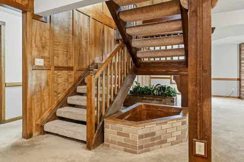 Entry Way - 1915 E Canterbury St, Springfield, MO 65804 photo 1 of 1