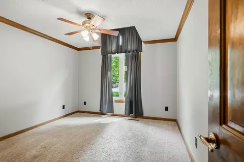 Bedroom - 1915 E Canterbury St, Springfield, MO 65804 photo 1 of 4