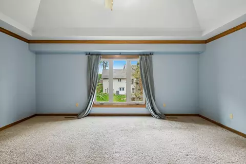 Bedroom - 1915 E Canterbury St, Springfield, MO 65804 photo 3 of 4