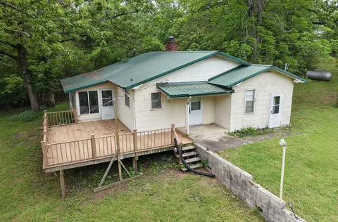 2678 Bread Tray Mountain Rd, Lampe, MO 65681