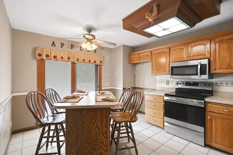 Kitchen - 1502 E Sycamore St, Ozark, MO 65721 photo 3 of 3