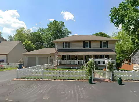 Exterior - 1502 E Sycamore St, Ozark, MO 65721 photo 3 of 14