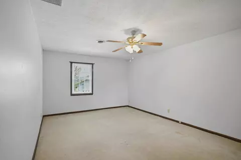 Bedroom - 1502 E Sycamore St, Ozark, MO 65721 photo 7 of 10