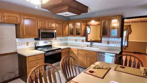 Kitchen - 1502 E Sycamore St, Ozark, MO 65721 photo 2 of 3