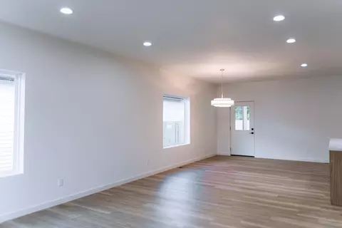 Living - 1232 E Paragon Ave, Springfield, MO 65803 photo 6 of 6