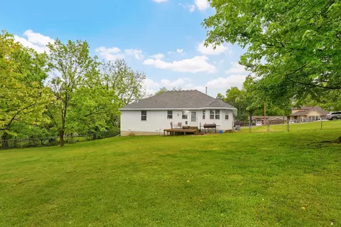 Exterior - 451 S 11th St, Ozark, MO 65721 photo 2 of 9
