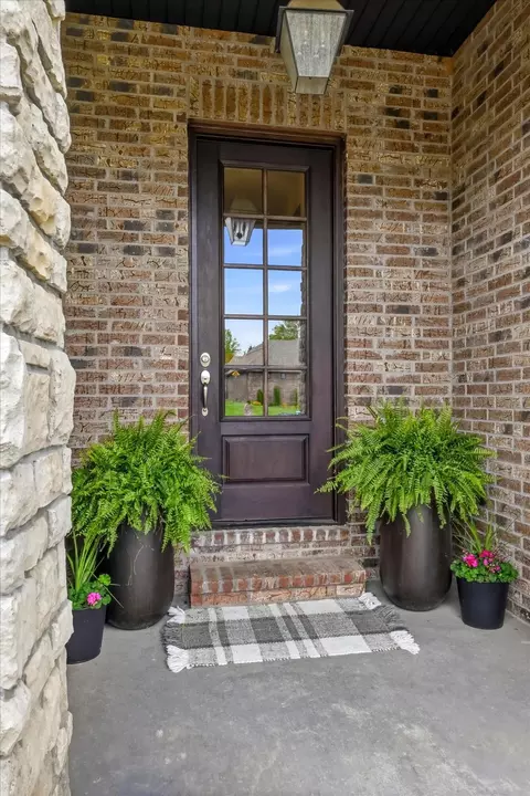 Entry Way - 4702 Cobble Creek Dr, Springfield, MO 65809 photo 1 of 4