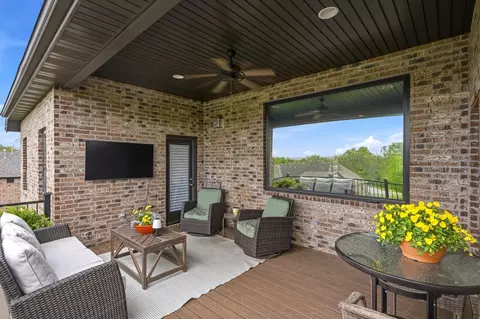 Exterior - 4702 Cobble Creek Dr, Springfield, MO 65809 photo 5 of 12