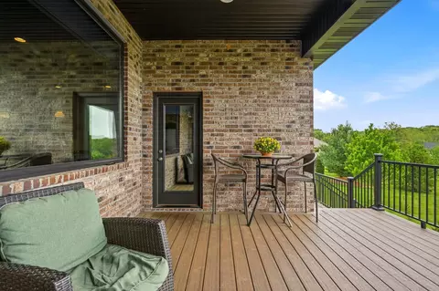 Exterior - 4702 Cobble Creek Dr, Springfield, MO 65809 photo 7 of 12