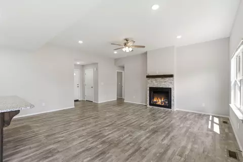 Living - 108 E Rosalie St, Strafford, MO 65757 photo 8 of 8