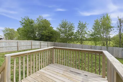 Exterior - 108 E Rosalie St, Strafford, MO 65757 photo 3 of 8