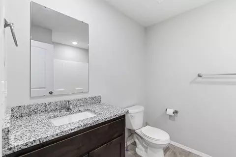 Bath - 108 E Rosalie St, Strafford, MO 65757 photo 2 of 2