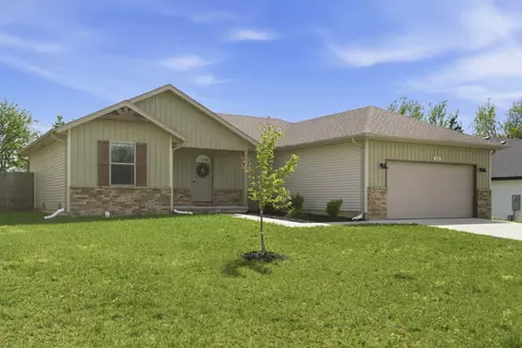Exterior - 108 E Rosalie St, Strafford, MO 65757 photo 8 of 8