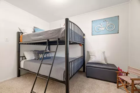 Bedroom - 26809 Apache Ln, Shell Knob, MO 65747 photo 7 of 10