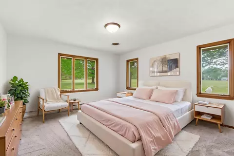 Bedroom - 431 N Farm Road 205, Springfield, MO 65802 photo 3 of 4