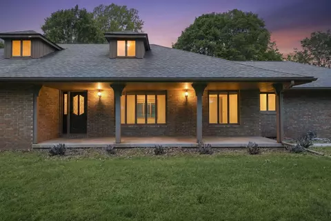 Exterior - 431 N Farm Road 205, Springfield, MO 65802 photo 4 of 24
