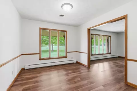 Living - 431 N Farm Road 205, Springfield, MO 65802 photo 10 of 10