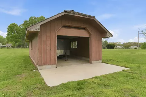 Exterior - 431 N Farm Road 205, Springfield, MO 65802 photo 18 of 24
