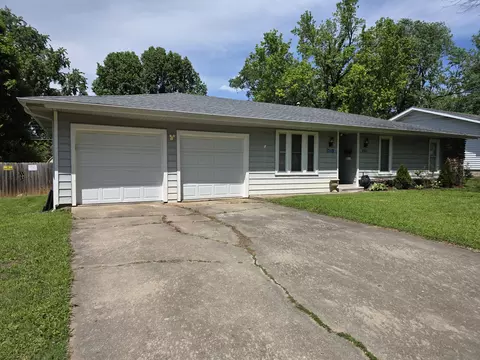 Exterior - 1511 W Berkeley St, Springfield, MO 65807 photo 2 of 5