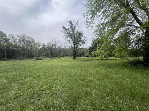Exterior - 9720 E State Highway Dd, Strafford, MO 65757 photo 6 of 9