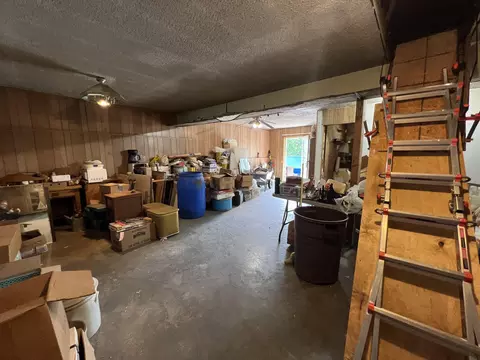 Exterior - 9720 E State Highway Dd, Strafford, MO 65757 photo 3 of 9