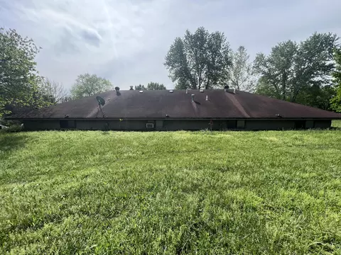 Exterior - 9720 E State Highway Dd, Strafford, MO 65757 photo 7 of 9